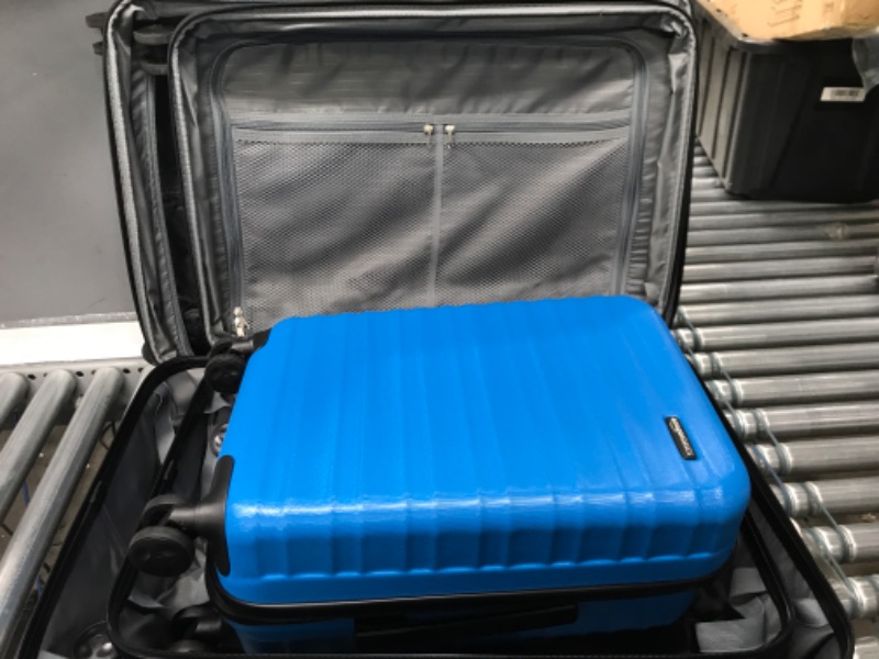 Photo 1 of Amazon Basics 3-Piece Set Hardside Spinner, Blue Blue 3-piece Set Spinner