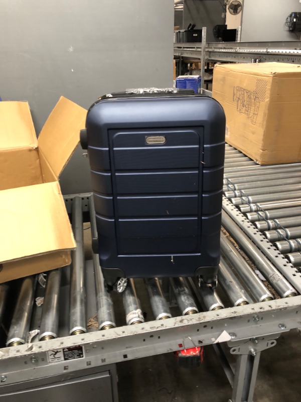 Photo 1 of SHOWKOO Luggage