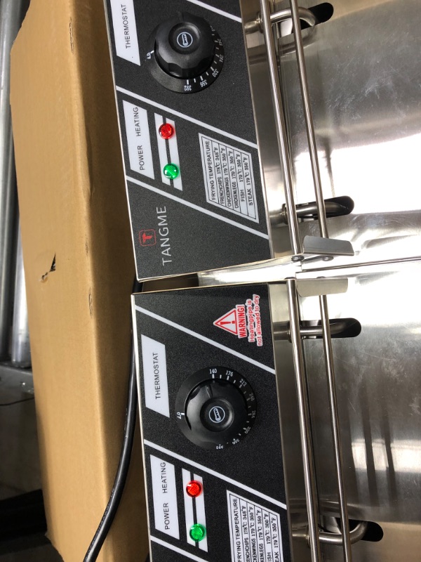 Photo 3 of Commercial Deep Fryer - 3400W Electric Deep Fryers with 2x6.35QT Baskets 0.6mm Thickened Stainless Steel Countertop Oil Fryer 20.7QT Large Capacity with Temperature Limiter
