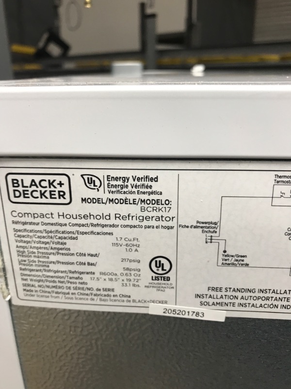 Photo 5 of ***TESTED WORKING*** BLACK+DECKER BCRK17W Compact Refrigerator Energy Star Single Door Mini Fridge with Freezer, 1.7 Cubic Ft., White White Mini Fridge