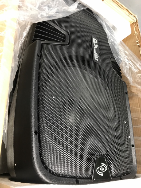 Photo 3 of **PARTS ONLY** Karaoke Portable PA Speaker System - 1600W Active Powered Bluetooth Compatible Speaker, Rechargeable Battery, Easy Carry Wheels, USB MP3 RCA, FM Radio, 2 UHF Microphone, Remote - Pyle