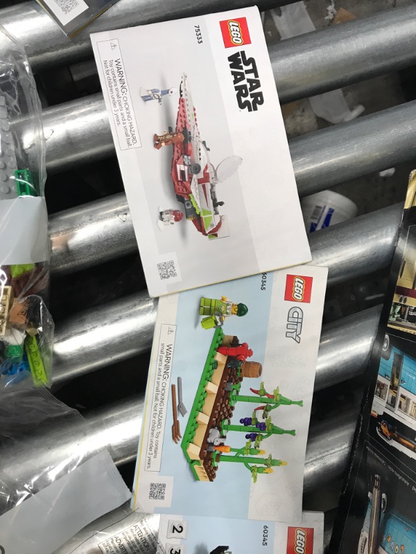 Photo 3 of **PART ONLY** Missing items, Not the original product, mixed LEGO sets.

LEGO Volkswagen T2 Camper Van 10279 Building Kit; Build a Displayable Model Version of The Classic Camper Van (2,207 Pieces) Frustration-Free Packaging