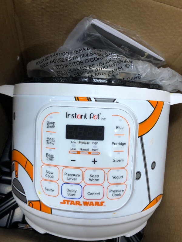 Photo 2 of Star Wars Instant Pot Duo Mini 3-quart Pressure Cooker, BB-8 120V
