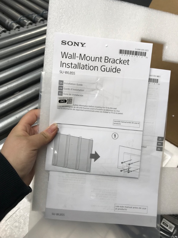 Photo 1 of Sony SU-WL855 Ultra Slim Wall-Mount Bracket for Select Sony BRAVIA OLED and LED TVs