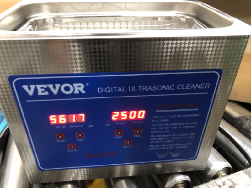 Photo 1 of *** POWERS ON *** VEVOR Ultrasonic Cleaner with Digital Timer & Heater, Professional Ultra Sonic Jewelry Cleaner, Stainless Steel Heated Cleaning Machine for Glasses Watch Rings Small Parts Circuit Board (3L)