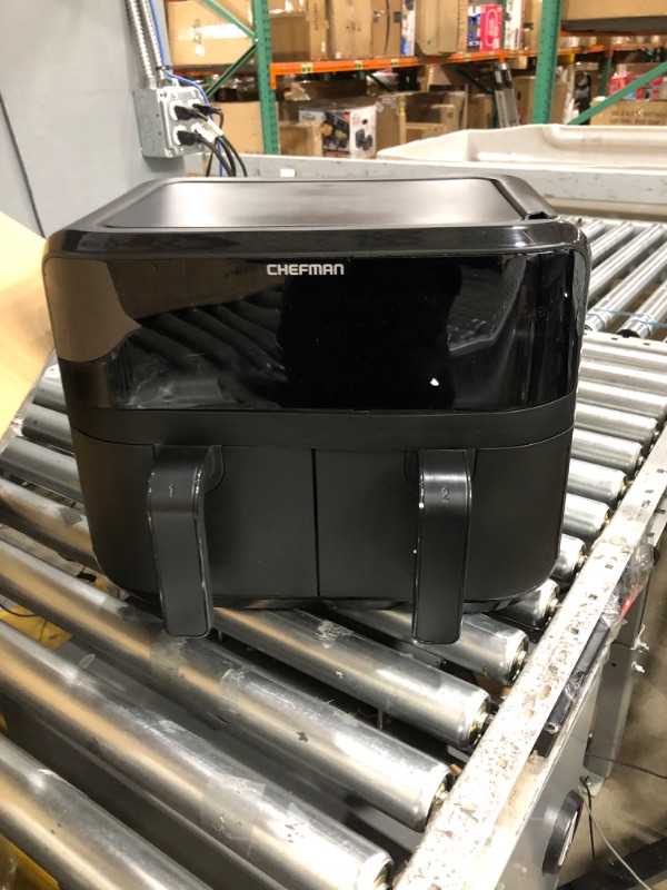 Photo 1 of ***item has broken plastic  on top of it see photos***
Chefman TurboFry Touch Dual Air Fryer, Maximize The Healthiest Meals With Double Basket Capacity, One-Touch Digital Controls And Shake Reminder For The Perfect Crispy And Low-Calorie Finish