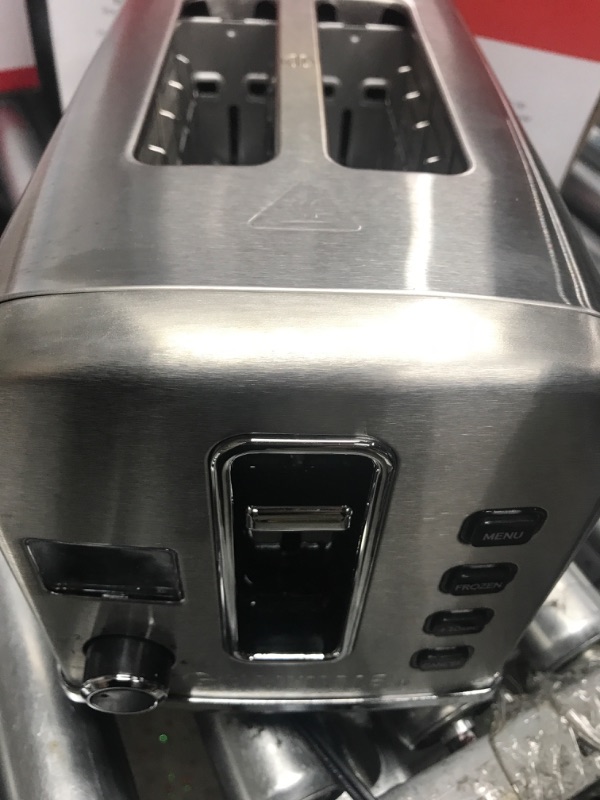 Photo 2 of *** POWERS ON *** Gourmia GDT2650 Digital Multi-Function Stainless Steel Toaster Silver