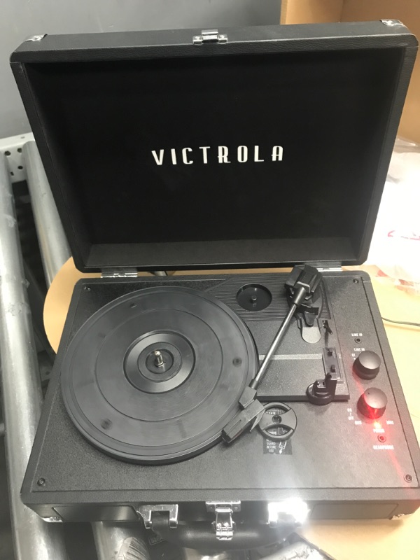 Photo 3 of *** POWERS ON N*** Victrola Vintage 3-Speed Bluetooth Portable Suitcase Record Player with Built-in Speakers | Upgraded Turntable Audio Sound| Includes Extra Stylus | Black, Model Number: VSC-550BT-BK, 1SFA