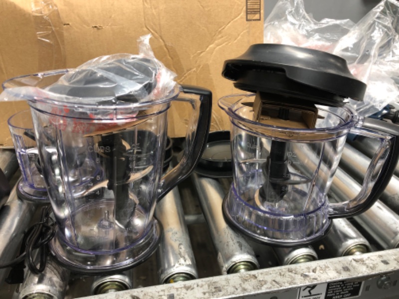 Photo 4 of *Doesn't Power On/Parts Only-See Photos* * Ninja QB1004 Blender/Food Processor with 450-Watt Base, 48oz Pitcher, 16oz Chopper Bowl, and 40oz Processor Bowl for Shakes, Smoothies, and Meal Prep