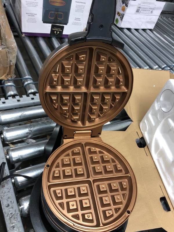 Photo 3 of *Tested* Crux Double Rotating Belgian Waffle Maker with Nonstick Plates, Stainless Steel Housing & Browning Control, black (14614)