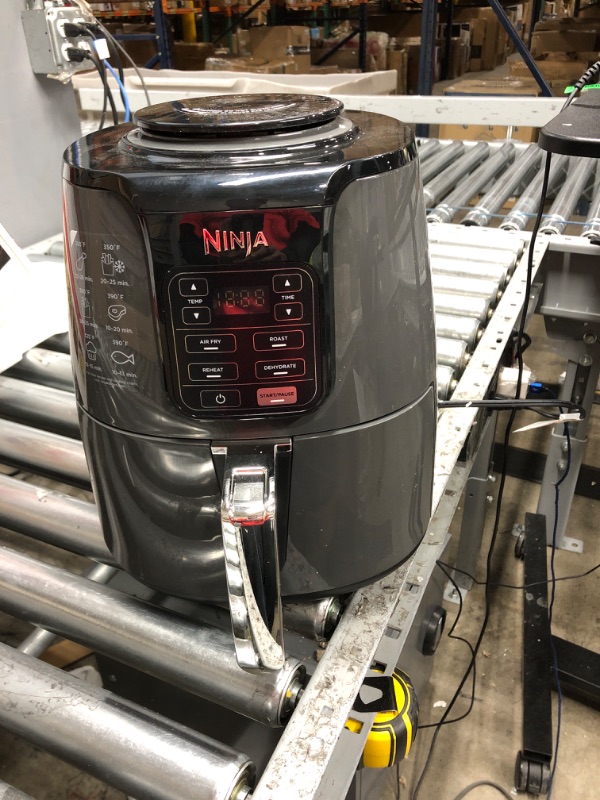 Photo 2 of **SEE NOTES**
Ninja AF101 Air Fryer that Crisps, Roasts, Reheats, & Dehydrates, for Quick, Easy Meals, 4 Quart Capacity, & High Gloss Finish, Black/Grey 4 Quarts
