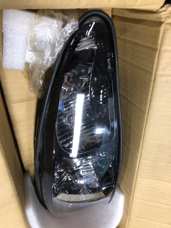 Photo 3 of Dorman 1591224 Passenger Side Headlight Assembly Compatible with Select Pontiac Models