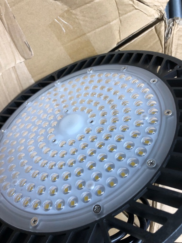 Photo 2 of 6 Pack 200W UFO LED High Bay Light, 100-277V ETL Listed High Bay LED Shop Light Fixture 5000K, 28,000lm, with 5' Cable US Plug, Safe Rope, Commercial Bay Lighting for Barn Factory Warehouse Church 200W || 6Pack