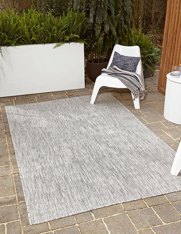Photo 1 of 
Unique Loom Outdoor Solid Collection Casual Transitional Solid Heathered Indoor/Outdoor Flatweave Area Rug (5' 0 x 8' 0 Rectangular, Light Gray/ Ivory)