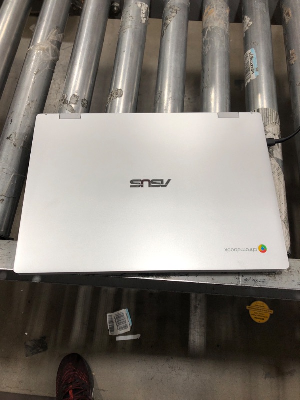 Photo 3 of ASUS Chromebook CX1, 14" Full HD NanoEdge Display, Intel Celeron N3350 Processor, 64GB eMMC, 4GB RAM, Chrome OS, Transparent Silver, CX1400CNA-AS44FV
