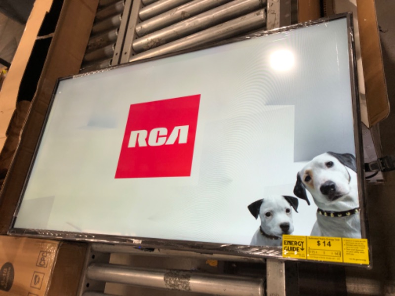 Photo 2 of RCA 40-Inch 1080P Full HD LED Flat Screen TV 40 inches