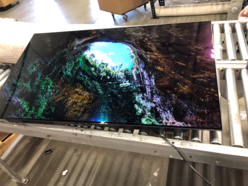 Photo 2 of LG C2 Series 55-Inch Class OLED evo Gallery Edition Smart TV OLED55C2PUA, 2022 - AI-Powered 4K, Alexa Built-in
