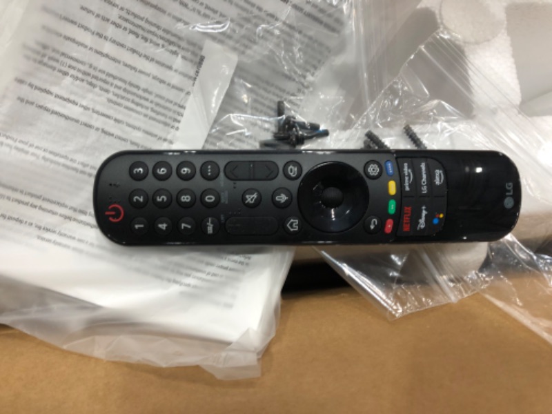Photo 1 of LG C2 Series 55-Inch Class OLED evo Gallery Edition Smart TV OLED55C2PUA, 2022 - AI-Powered 4K TV, Alexa Built-in 55 inch TV Only