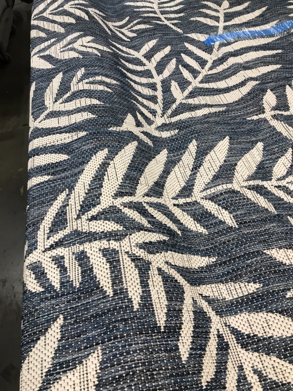 Photo 1 of JONATHAN Y SMB119B-8 Nevis Palm Frond Indoor Outdoor Area-Rug Coastal Floral Easy-Cleaning Bedroom Kitchen Backyard Patio Non Shedding, 8 X 10, Navy/Ivory Navy/Ivory 8 X 10