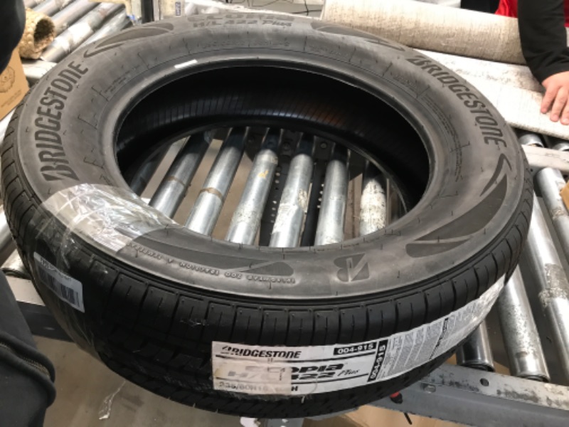 Photo 5 of Bridgestone Ecopia H/L 422 Plus All-Season Highway Tire 235/60R18 103 H