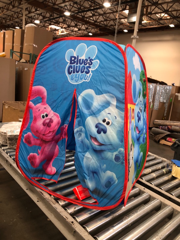 Photo 2 of BLUES CLUES CHARACTER TENT FALL 21