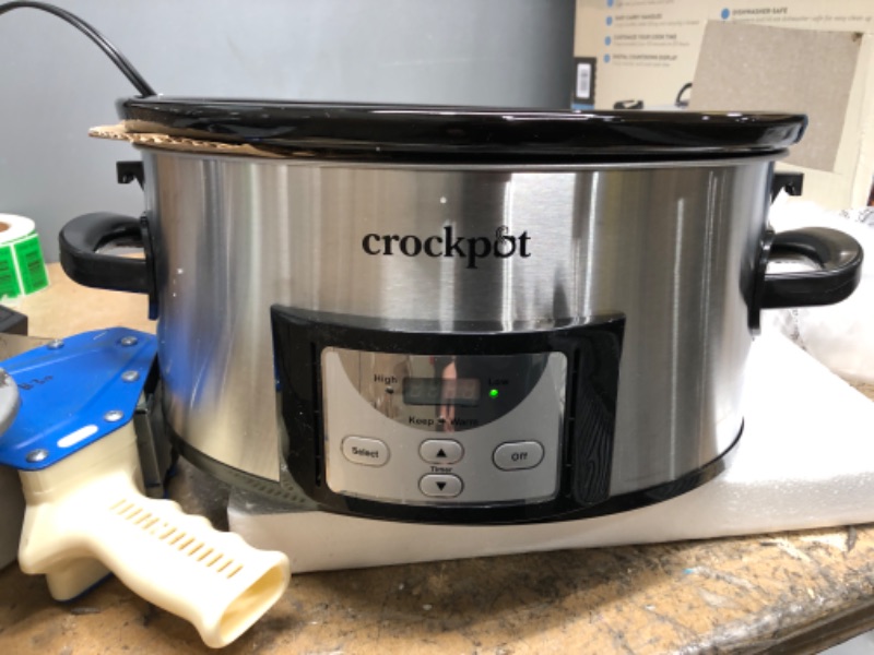 Photo 2 of (PARTS ONLY)Crock-Pot SCCPVL610-S-A 6-Quart Cook & Carry Programmable Slow Cooker with Digital Timer, Stainless Steel