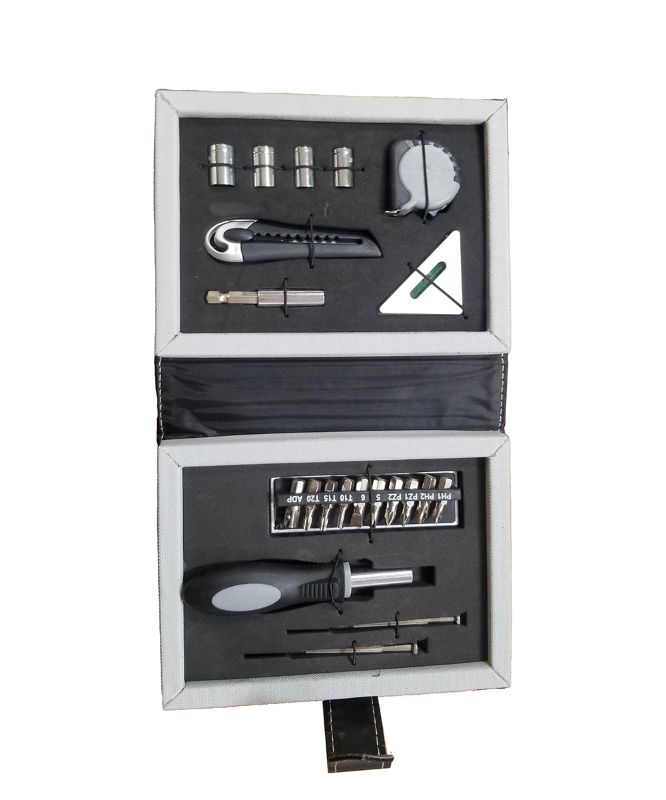 Photo 1 of 21 PIECE TOOL GIFT SET 1 TAPE MEASURE 1 KNIFE 1 LEVEL 14 BITS 2 MINI SCREWDRIVER 1 HANDLE AND 1 EXTENTION NEW 