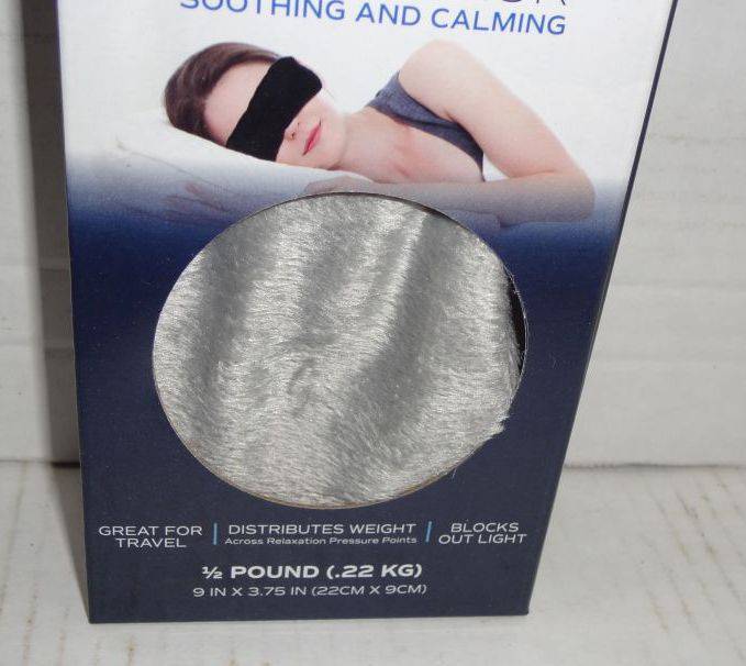 Photo 2 of WEIGHTED EYE MASK MAKES SLEEPING EASIER SOOTHES AND CLAMS THE EYES WHILE GIVING RESTFUL SLEEP NEW $9
