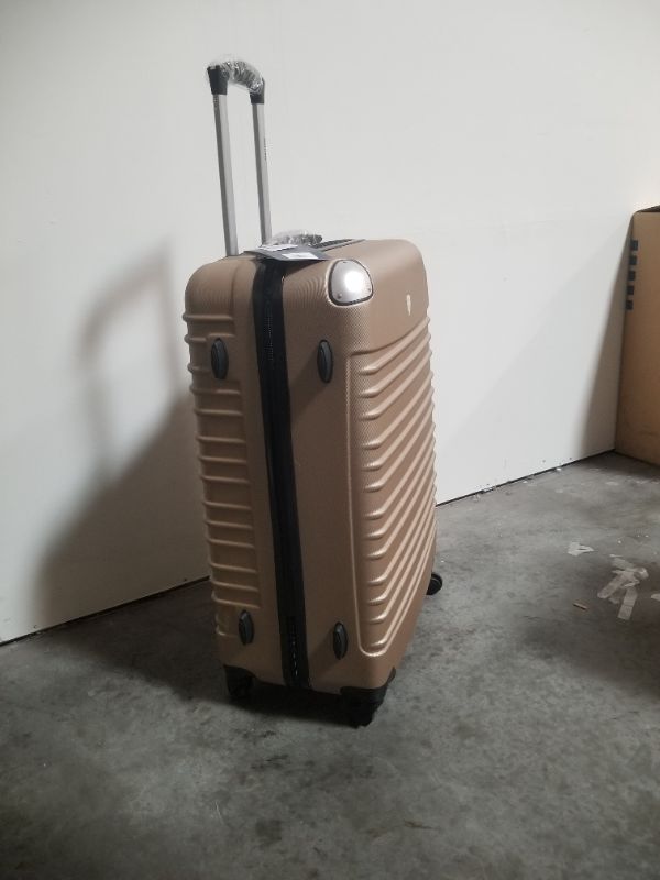 Photo 2 of 28 INCH DEJUNO SUITCASE DURABLE SECURE LOCKING NEW 