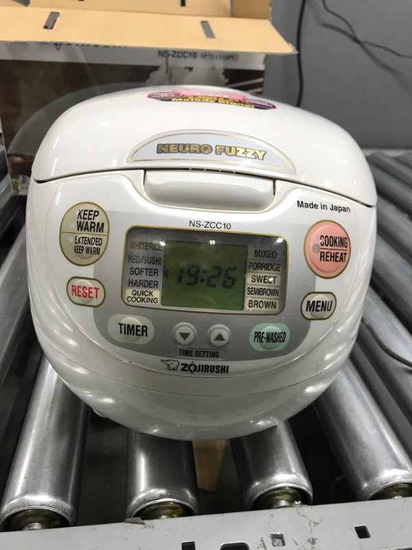 Photo 2 of *Tested* Zojirushi, Made in Japan Neuro Fuzzy Rice Cooker, 5.5-Cup, Premium White