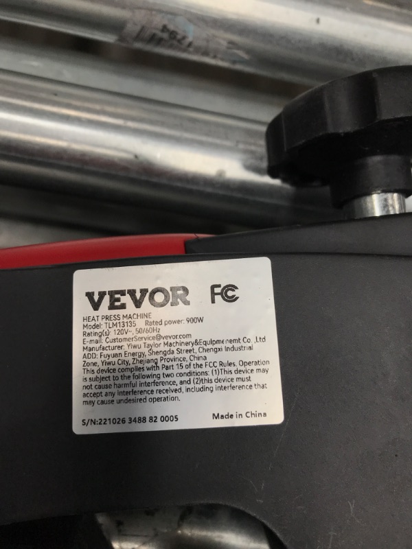 Photo 2 of (1ST PICTURE IS NOT THE SAME MODEL)(POWER CORD IS MISSING)
VEVOR HEAT PRESS MACHINE MODEL:TLM13135