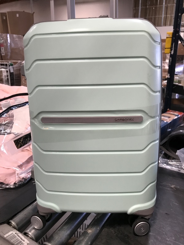 Photo 2 of 
Samsonite Freeform Hardside Expandable with Double Spinner Wheels, Carry-On 21-Inch, Mint Green
Size:Carry-On 21-Inch
Color:Mint Green
