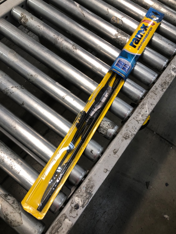 Photo 1 of Rain-X RX30226 WeatherBeater All-Season OEM Quality Conventional Windshield Wiper Blade - 26" (Pack of 1)

