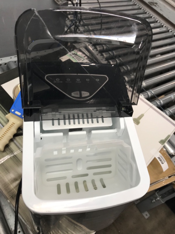 Photo 3 of **ICE SCOOP MISSING AND LID IS BROKEN**
Silonn Ice Makers Countertop, 9 Cubes Ready in 6 Mins, 26lbs in 24Hrs, Self-Cleaning Ice Machine with Ice Scoop and Basket, 2 Sizes of Bullet Ice for Home Kitchen Office Bar Party
