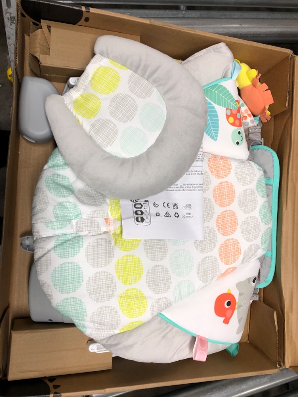 Photo 2 of Bright Starts Whimsical Wild Comfy Baby Bouncer Seat with Soothing Vibration
