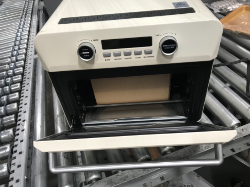 Photo 2 of Hauswirt 26.5 QT/25 L Extra Large Smart Air Fryer Toaster Oven, 10-in-1