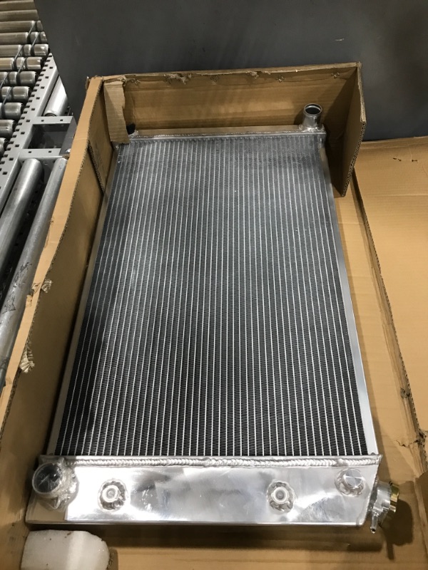 Photo 2 of 3-Row Cooling Radiator Compatible with Chevy GMC Oldsmobile Plymouth Pontiac Buick Cadillac 1960-1990, Tri-Core, Full Aluminum