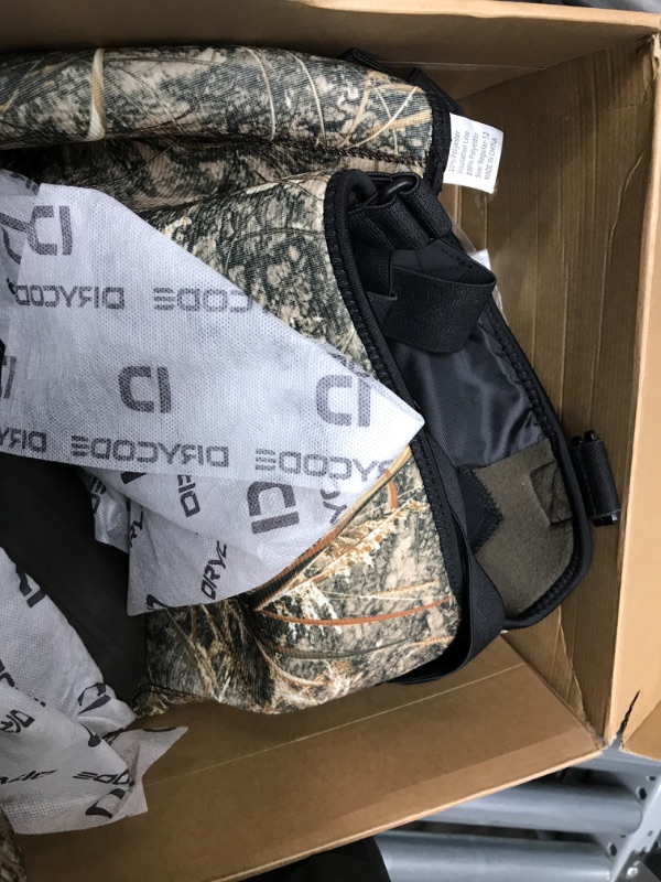 Photo 4 of DRYCODE Chest Waders for Men with 1600g Boots, Waterproof Insulated Duck Hunting Waders for Fishing, Snow, Camo Regular-12 Real Reed