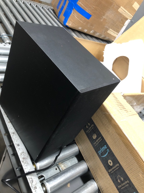 Photo 1 of SAMSUNG HW-B650 3.1ch Soundbar w/Dolby 5.1 DTS Virtual:X, Bass Boosted, Built-in Center Speaker, Bluetooth Multi Connection, Voice Enhance & Night Mode, Subwoofer Included, 2022 HW-B650 Soundbar