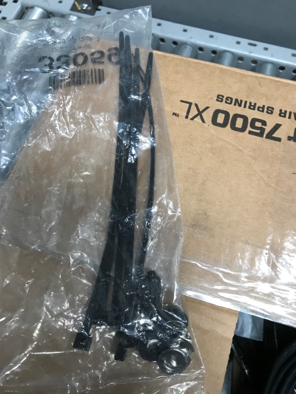 Photo 1 of Air Lift 57595 LoadLifter 7500 XL Ultimate Air Spring Kit