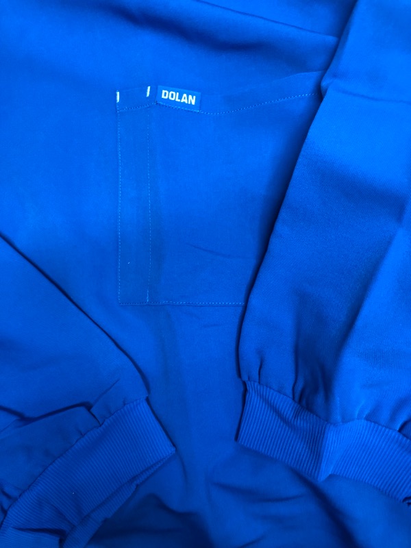 Photo 1 of Alpine Dolam 2-Pocket Scrub Top Size 4X V-Neck SFI124X Royal Blue XXXXL