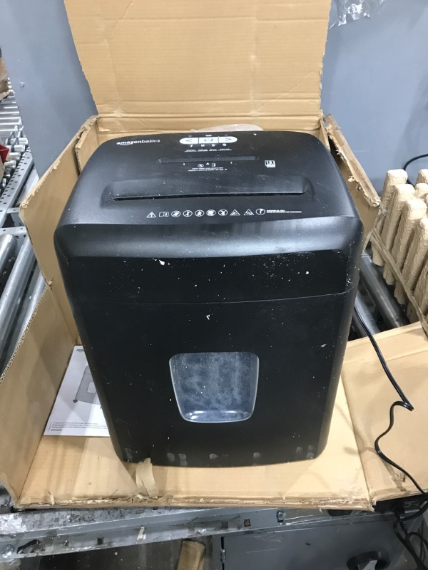 Photo 2 of Amazon Basics 15-Sheet Cross Cut Paper Shredder and Credit Card CD Shredder with 6 Gallon Bin 15 Sheet - new model Shredder