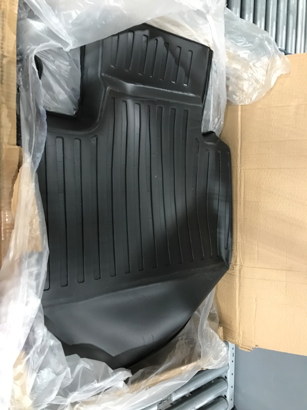 Photo 2 of Tesla Model Y Floor Mats 2022 2021 2023 Mats Custom Fit Waterproof Anti-Slip Accessories All Weather Floor Mat Suitable for 5 Seats