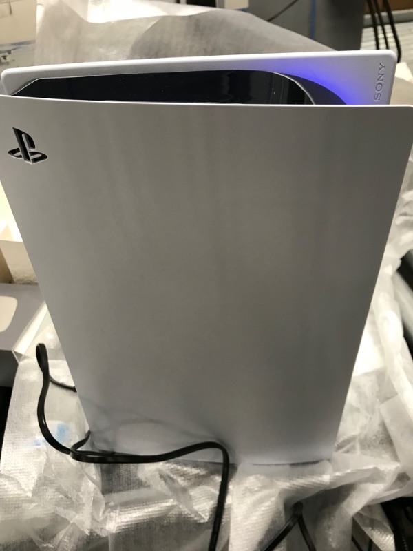 Photo 10 of PlayStation PS5 Console – God of War Ragnarök Bundle