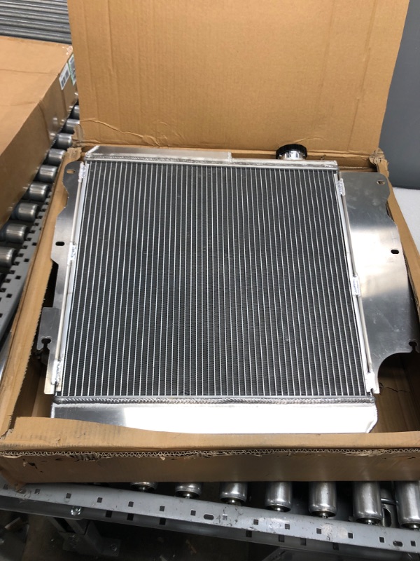 Photo 1 of ALLOYWORKS 4 Row Full Aluminum Radiator For 1987-2006 Jeep Wrangler YJ TJ 2.4L 2.5L 4.0L 4.2L L4 L6 Engine 4 row radiator