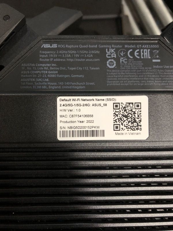 Photo 5 of ASUS ROG RAPTURE WIFI 6E GAMING ROUTER (GT-AXE16000) - QUAD-BAND, 6 GHZ READY, DUAL 10G PORTS, 2.5G WAN PORT, AIMESH SUPPORT, TRIPLE-LEVEL GAME ACCELERATION, LIFETIME INTERNET SECURITY, INSTANT GUARD
