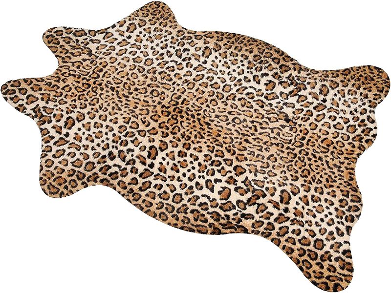 Photo 1 of 
MACEVIA Leopard Rug Cheetah Print Rug Area Carpet Cute Western Decor Animal Skin Rugs for Living Room Bedroom Non-Slip 43.3" L x 29.5" W(3.6ft x 2.4ft)