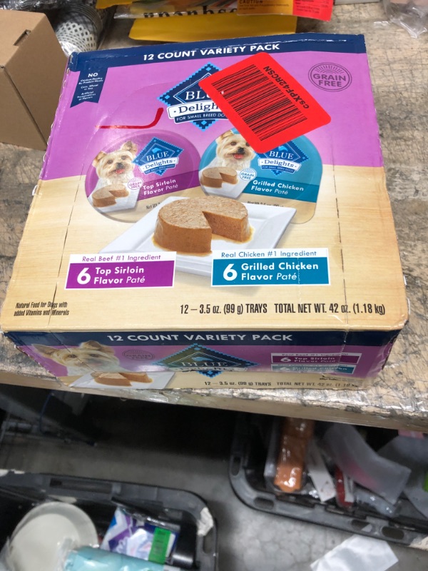 Photo 2 of *EXP: 12/9/2023* Blue Buffalo Delights Natural Adult Small Breed Wet Dog Food Cups, Pate Style, Grilled Chicken & Top Sirloin 3.5-oz (12 Pack- 6 of Each Flavor) Top Sirloin & Grilled Chicken 3.5 Ounce (Pack of 12)