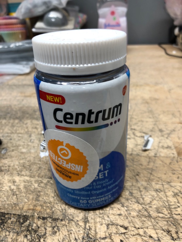 Photo 2 of *EXP:12/2022* Centrum Calm & Reset Calm Gummies with Ksm-66 Ashwagandha Vitamin B12 and Vitamin B6 - 60 Adult Gummies
