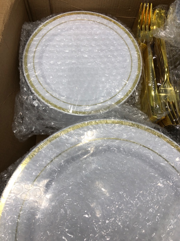 Photo 4 of 600 Piece Gold Dinnerware Party Set (100 Guest), 100 Dinner Plastic Plates, 100 Salad Gold Plates, 100 Gold Plastic Silverware Set, 100 Gold Plastic Cups Disposable Party Pack Wedding Birthday Parties Gold (100 Guests)